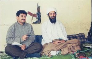Hamid_Mir_interviewing_Osama_bin_Laden_1998